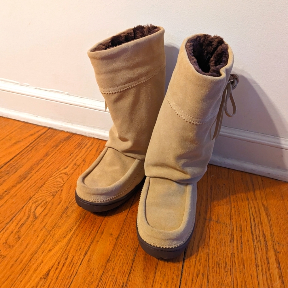 Women's Manitobah Mukluks Hunter Boots Genuine Suede Women's Size 8